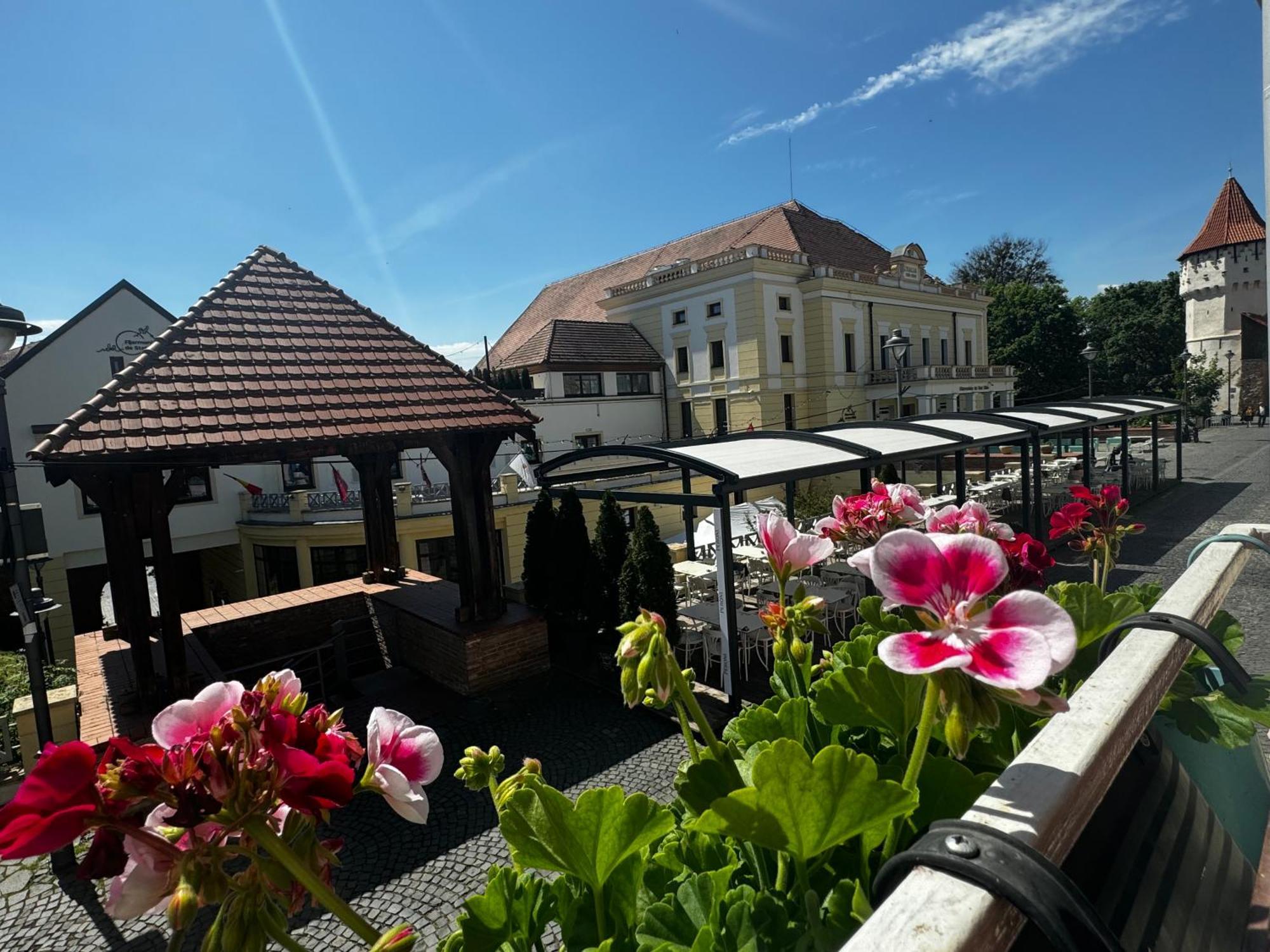 Harteneck Apartments Sibiu Exterior foto
